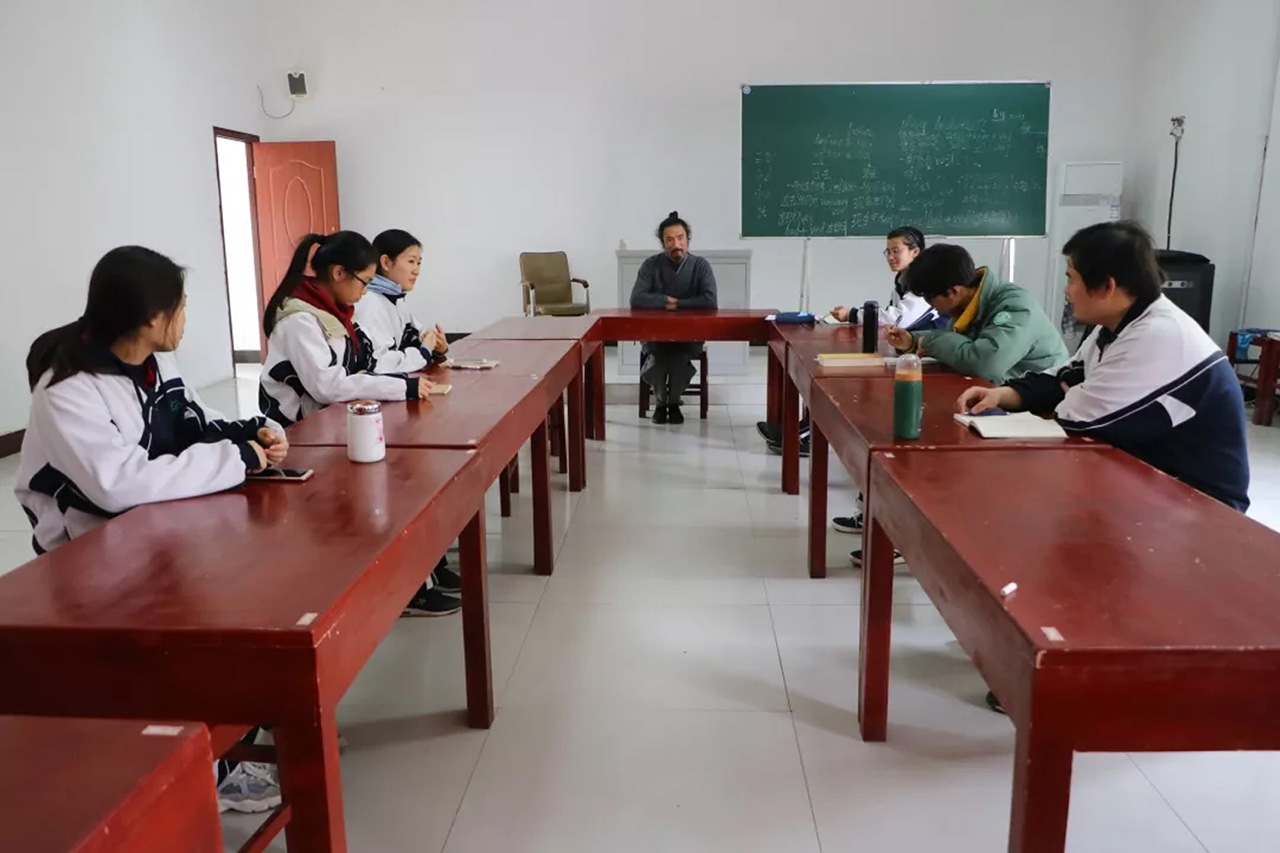 传统文化真的会阻碍人类的发展吗？