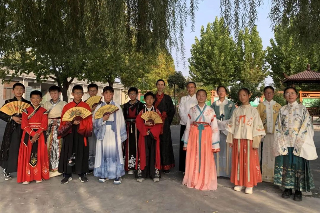 《情系春耕 扬帆起航》—春耕园传统文化学校2023毕业典礼暨孝亲尊师答谢会