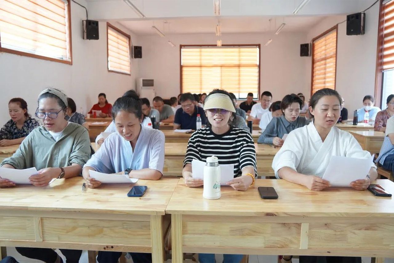 首届春耕园“母仪节”：资坤厚之性，体母仪之德